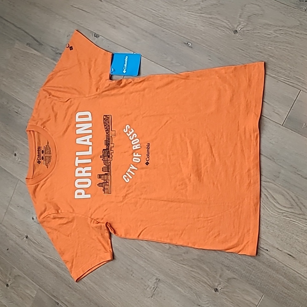 SizeS NEW Columbia shirt
